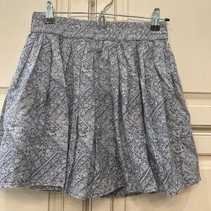 American Eagle Outfitters Blue and White Skirt
